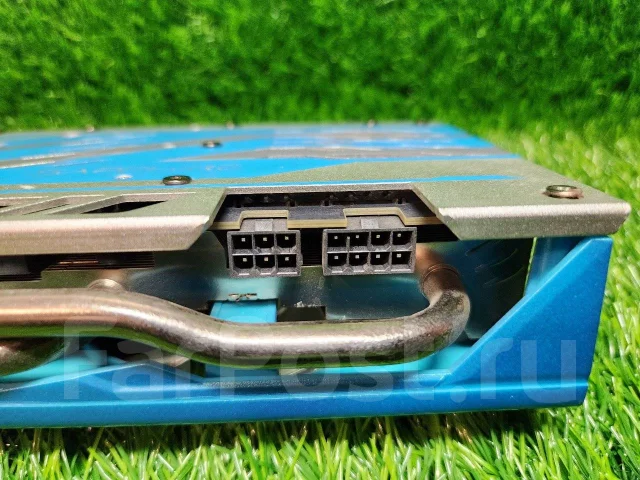 Radeon RX 590 ����