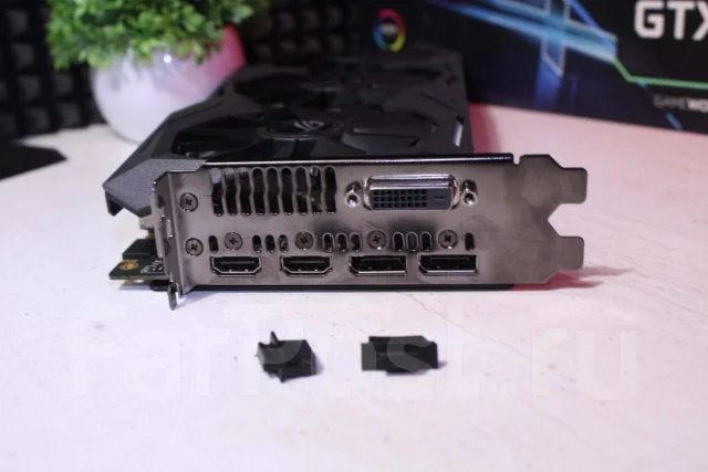 GeForce GTX 1070 ����
