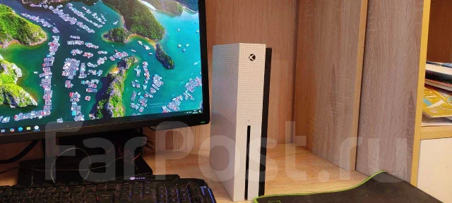 Microsoft Xbox One S ����