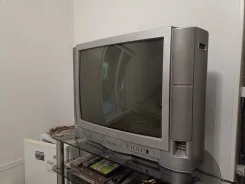 Toshiba. CRT (���) ����