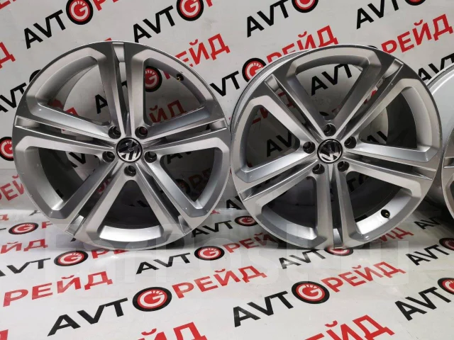 Volkswagen. 9.0x19", 5x112, ET33, �� 57,1���. ����