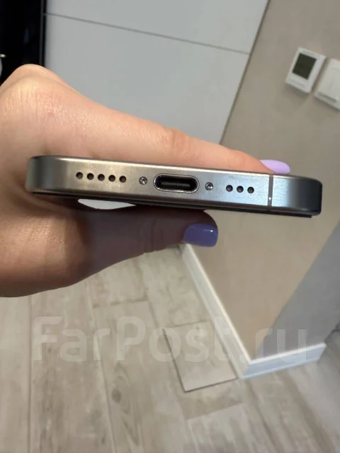 Apple iPhone 15 Pro. �/�, 256 ��, �����, 3G, 4G LTE, 5G, NFC ����