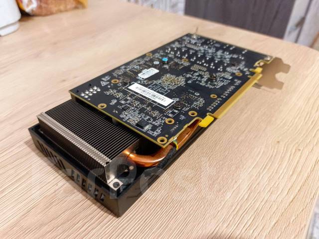 Видеокарта AMD Radeon RX 580 2048SP, б/у, в наличии. Цена: 6 500₽ во ...