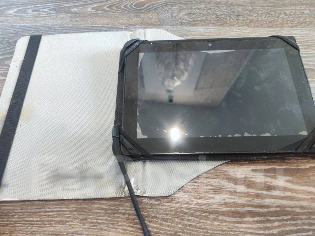 Sony. 8.9 ������, ������ 16 �� ����
