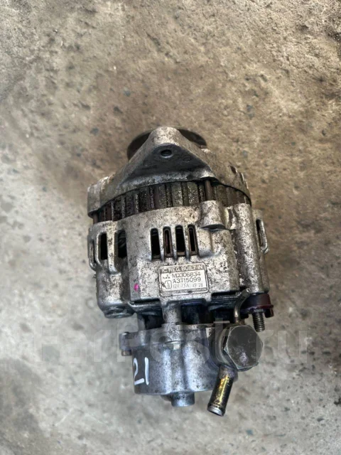 ��������� Mitsubishi Pajero MD306834 ����