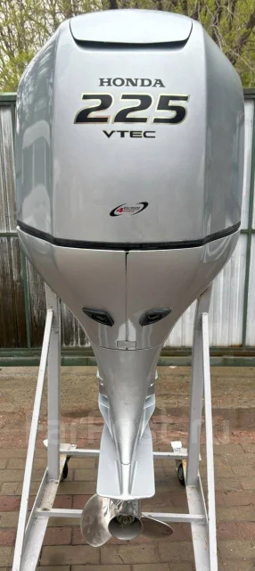 Honda. 225��.�., 4-�������, ����������, ���� X (635 ��), 2014 ��� ����