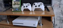 Microsoft Xbox One S ����