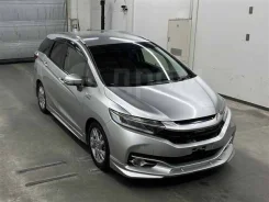 Honda Shuttle. GP7, LEB ����