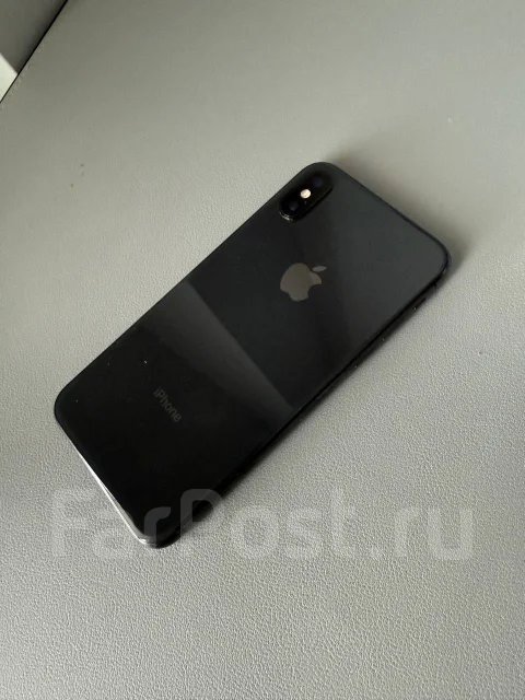 Apple iPhone X. �/�, 64 �� ����