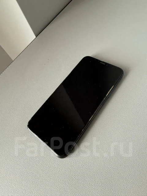 Apple iPhone X. �/�, 64 �� ����