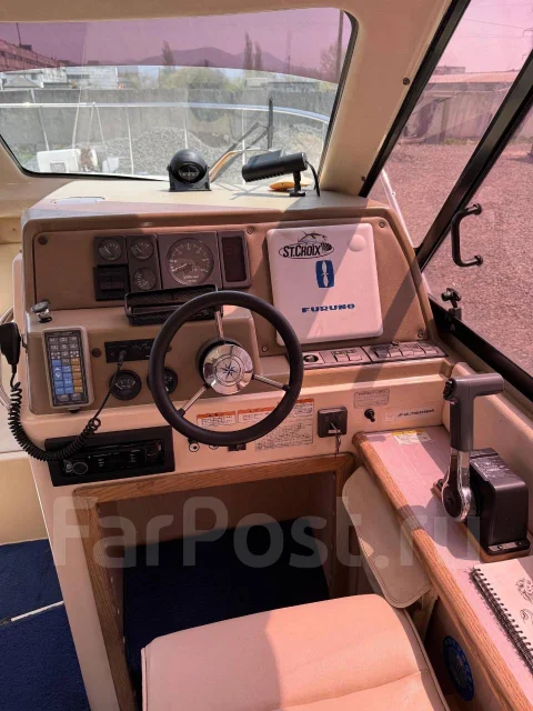 Yamaha CR-27. 2001 ���, ����� 9��., ��������� ������������, 240��.�., ������ ����
