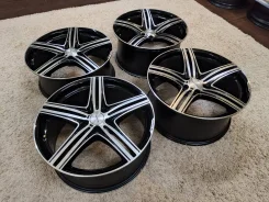 Wald Mahora. 8.5/9.5x20", 5x114.3, ET40/40, �� 73���. ����