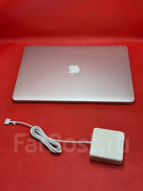 Apple MacBook Pro 13 2015 Early. 13", 2,7����, ��� 8 ��, ���� 128���, WiFi: 1, Bluetooth: 1, ����������� �� 5��. ����