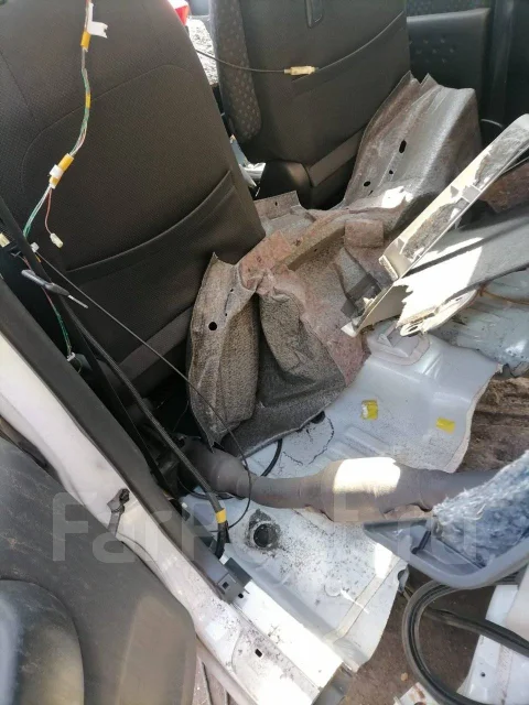 Toyota Funcargo. NCP20, 2NZFE ����