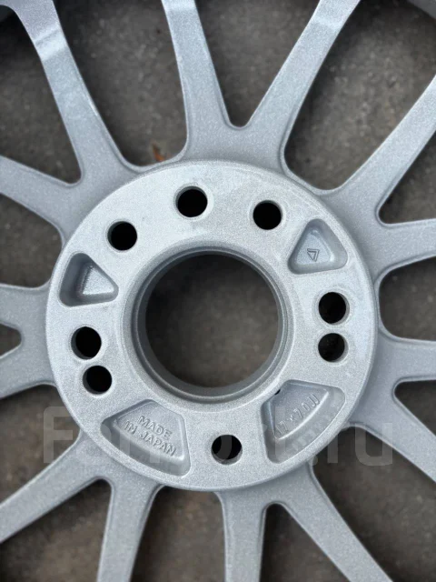 RAYS Versus Turismo. 7.0x17", 5x110, 5x114.3, ET42, �� 73���. ����