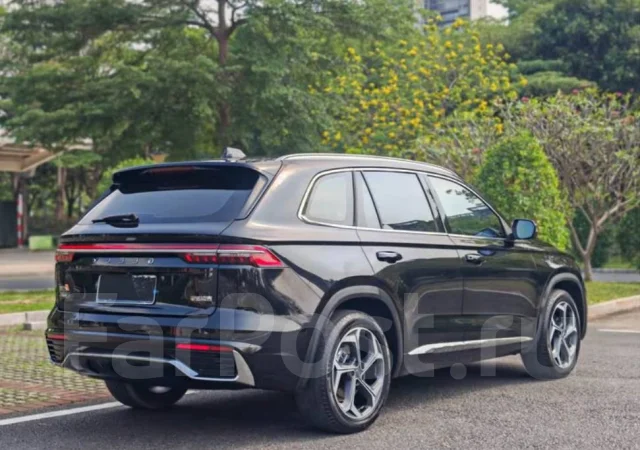 Geely Monjaro. �������, 4wd, 2.0 (238��.�.), ������, 8 000����. ��, �/�. ��� ����� �� ������������ ����