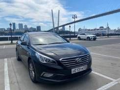 Hyundai Sonata.   