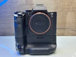 Sony Alpha ILCE-7 III Body ����