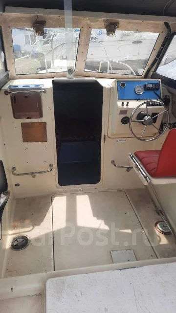 Nissan. 1996 ���, ����� 9��., ��������� ���������, 250��.�., ������ ����