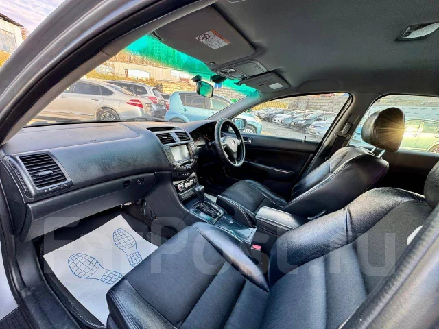 Honda Accord. �������, ��������, 2.0 (155��.�.), ������, 210 000����. �� ����