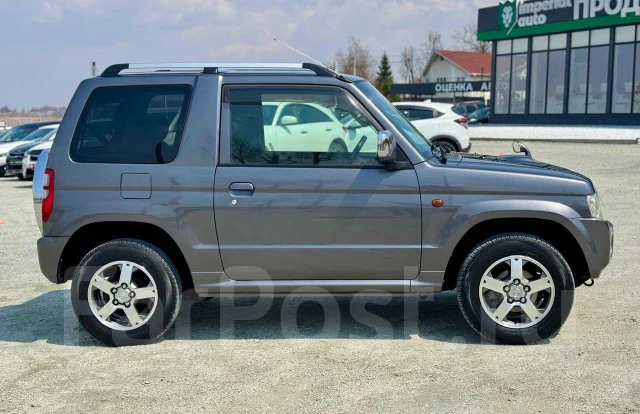 Nissan Kix. �������, 4wd, 0.7 (64��.�.), ������, 127 000����. �� ����