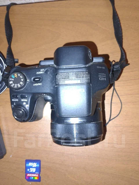 Sony Cyber-shot DSC-HX200V. 15 - 19.9 ��, ���: 14� � ����� ����