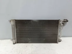 �������� ������������ AUDI A1 6R0820411Q 6R0820411Q ����