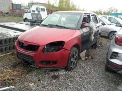 Skoda Fabia ����