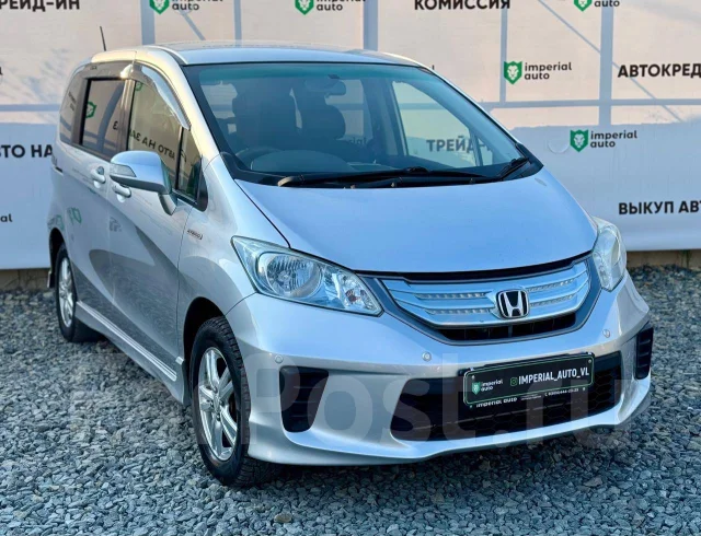 Honda Freed. �������, ��������, 1.5 (88��.�.), ������, 190 000����. �� ����
