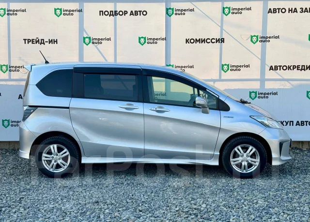 Honda Freed. �������, ��������, 1.5 (88��.�.), ������, 190 000����. �� ����