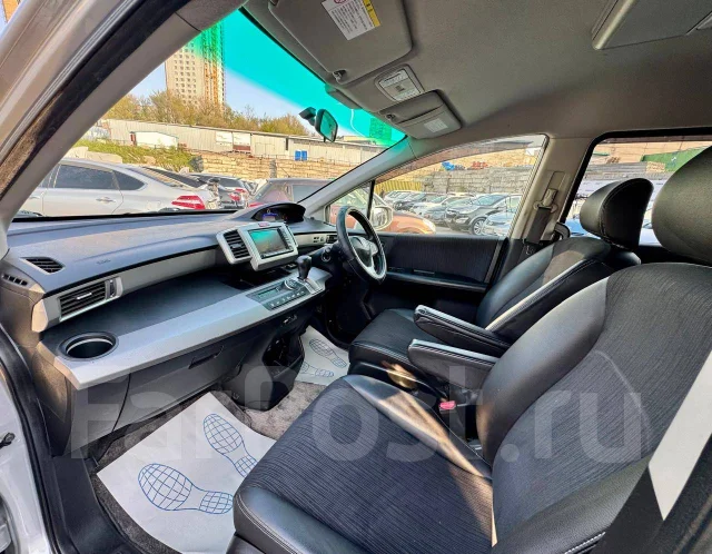 Honda Freed. �������, ��������, 1.5 (88��.�.), ������, 190 000����. �� ����
