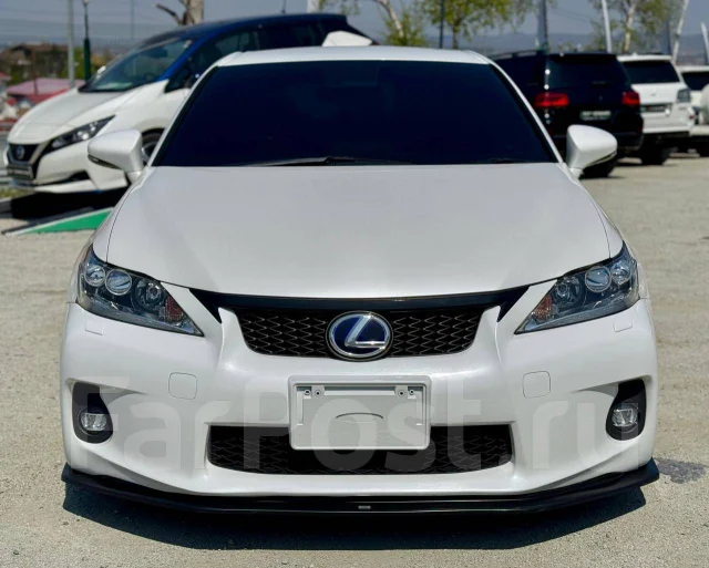 Lexus CT200h. �������, ��������, 1.8 (99��.�.), ������, 180 000����. �� ����