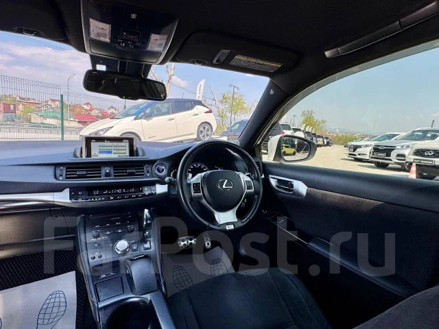 Lexus CT200h. �������, ��������, 1.8 (99��.�.), ������, 180 000����. �� ����