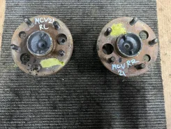 ������� ������ ������/����� Toyota (����������� ��������) 42450-33020 ����