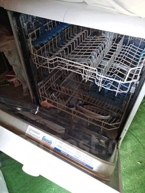 Indesit ����
