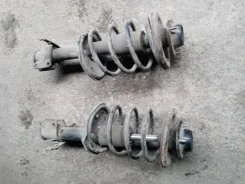 ������ Mitsubishi Pajero Io 2001 MR554613 H62W 4G94, �������� MR554613 ����