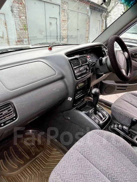 Suzuki Escudo. �������, 4wd, 2.5 (140��.�.), ������ ����