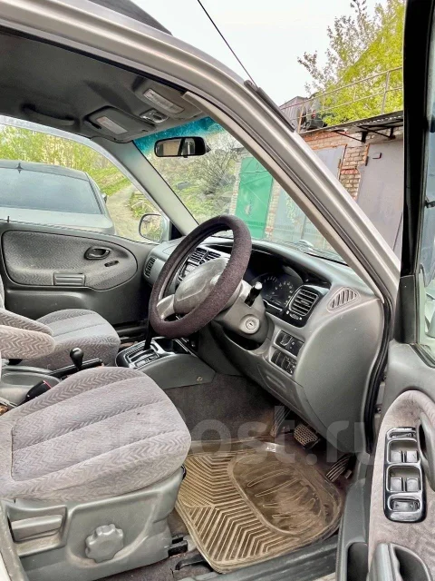 Suzuki Escudo. �������, 4wd, 2.5 (140��.�.), ������ ����
