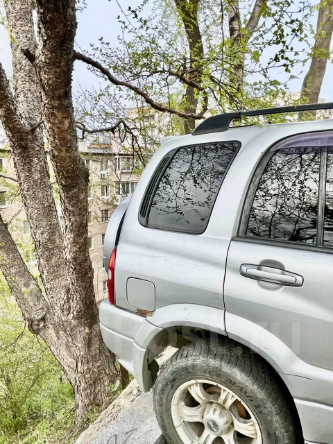 Suzuki Escudo. �������, 4wd, 2.5 (140��.�.), ������ ����