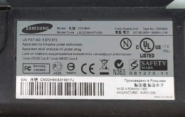 Samsung. 22", ���������� �� (LCD, LED, QLED) ����