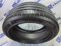 Pirelli P Zero Rosso