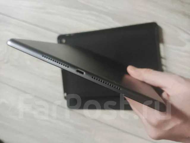 Apple iPad 9. 10.3 ������, ������ 64 �� ����