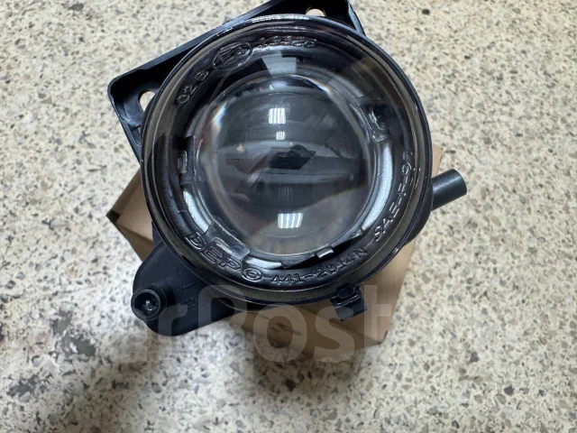 ���� ��������������� L Audi A6 (�5) 4412014LUQ ����