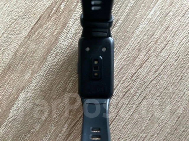 Huawei Band 6. GPS ����