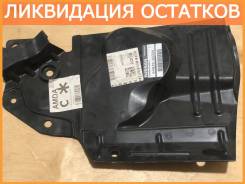     Nissan / 64839JG00A 64839JG00A 
