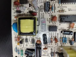 Hisense ����