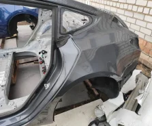 Tesla Model 3 ����