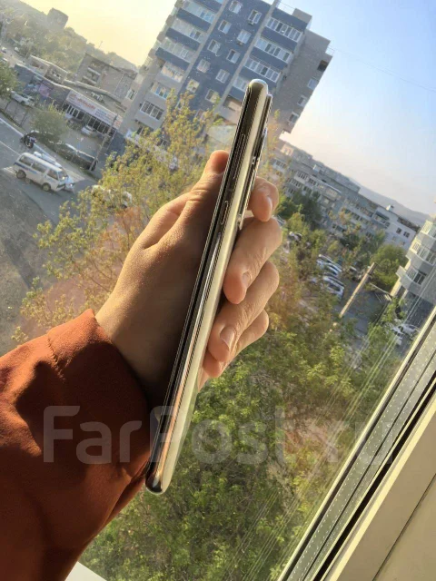 Huawei. �/�, 256 ��, �����, 3G, 4G LTE, NFC ����