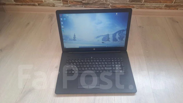 HP 17-ak099ur. 17.3", 2,5����, ��� 4 ��, ���� 500���, WiFi: 1, Bluetooth: 1, ����������� �� 2��. ����