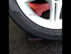 Yokohama Advan Neova AD09